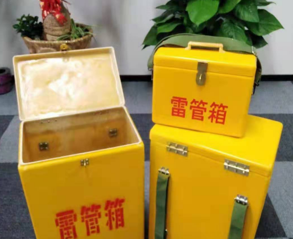 三河玻璃钢雷管箱有哪些特点