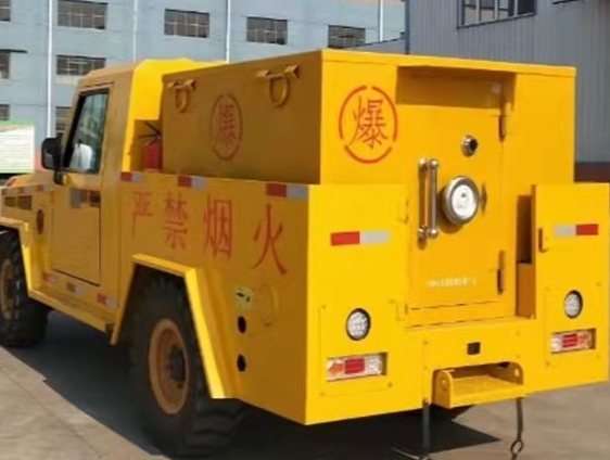 三河凯龙爆破器材运输车：保障爆破任务的安全运行