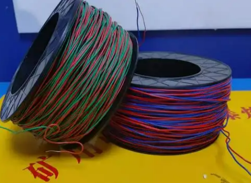 三河放炮线的主要材质有哪些？不同材质的适用场景有何区别？